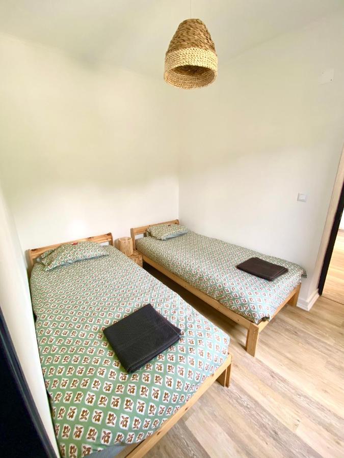 Pine & Apple Sintra Beach House Colares Kültér fotó